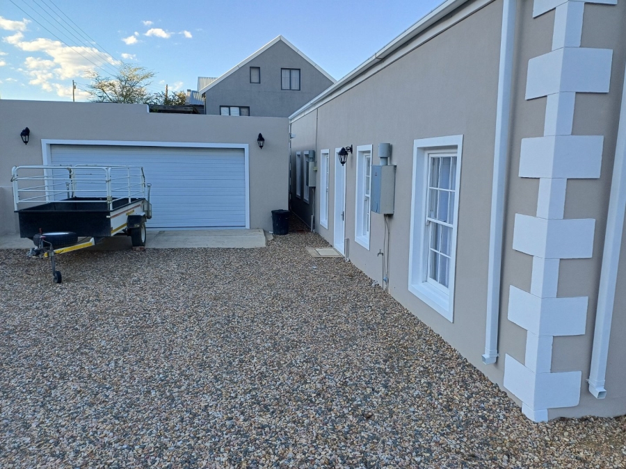 3 Bedroom Property for Sale in Prince Albert Western Cape